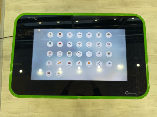 씽크터치 테이블